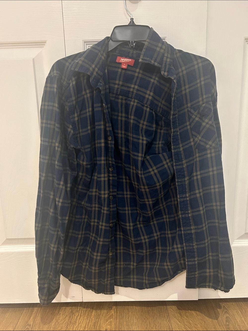 Arizona Jean Company Navy & Olive Plaid Button-Down Shirt